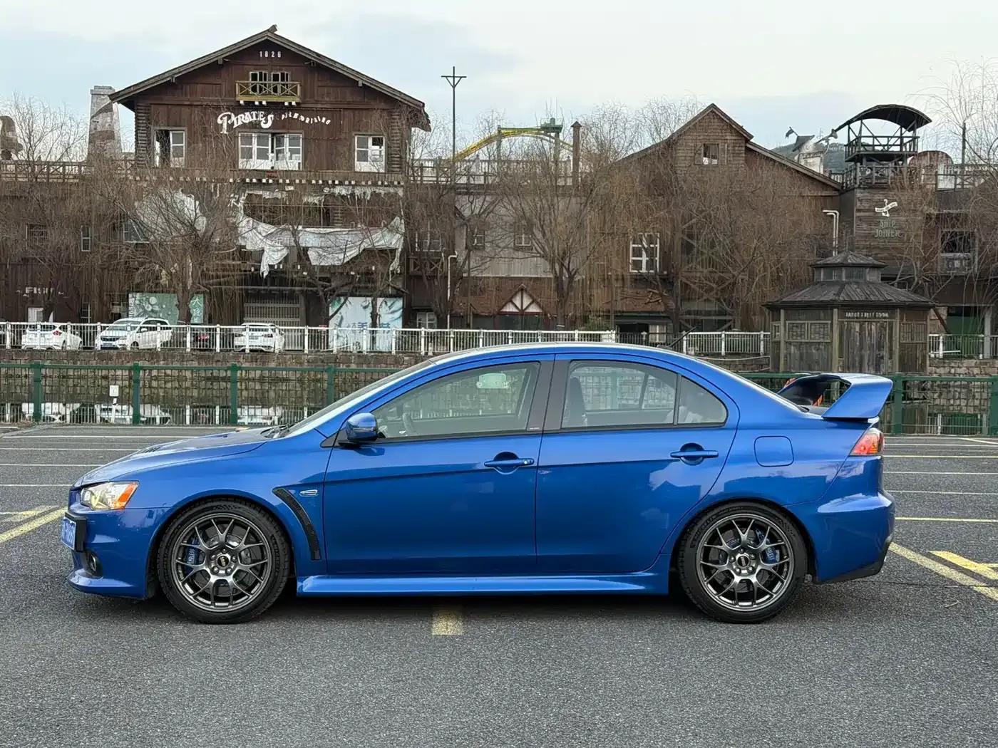 2015 Lancer 2.0L Canadian Spec — миниатюра 4