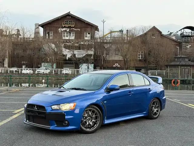 2015 Lancer 2.0L Canadian Spec