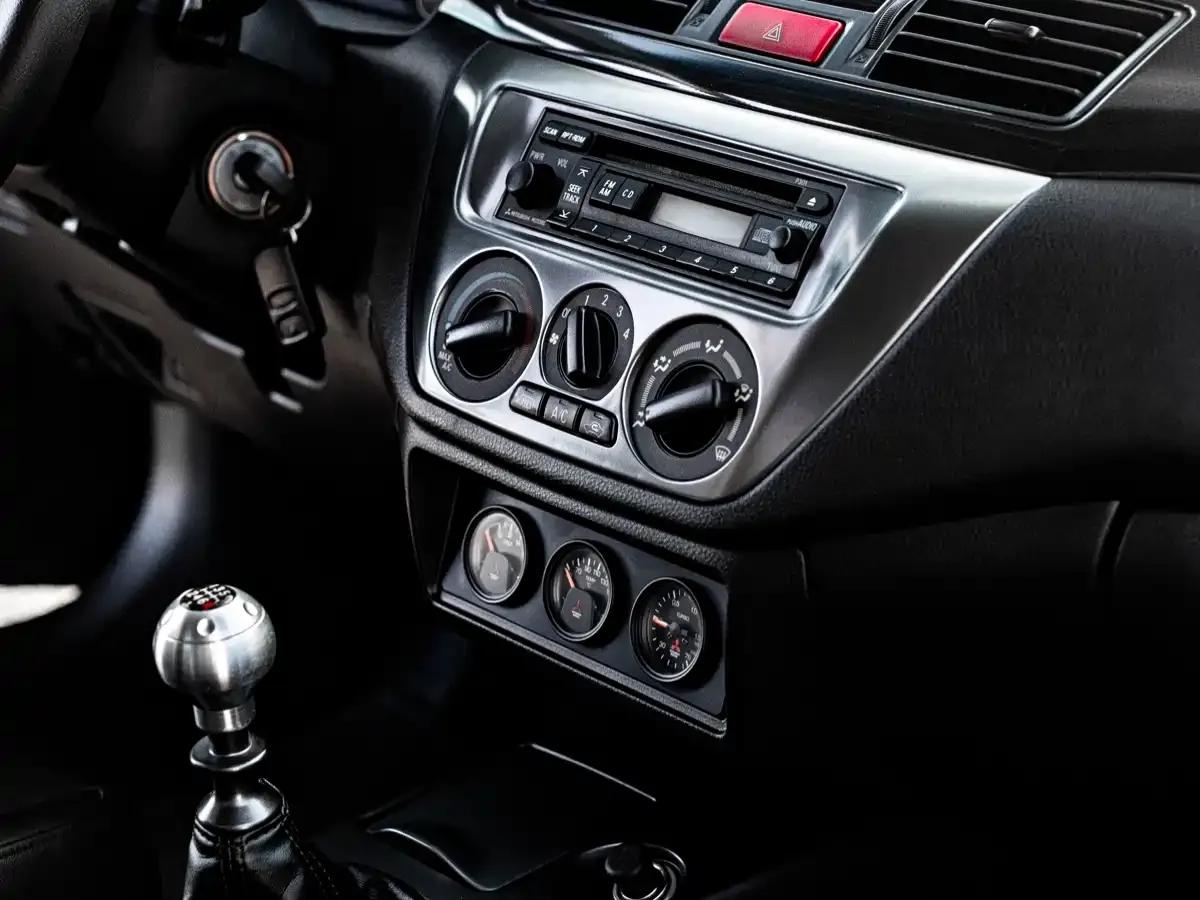 2006 Lancer 2.0T EVO IX — миниатюра 21