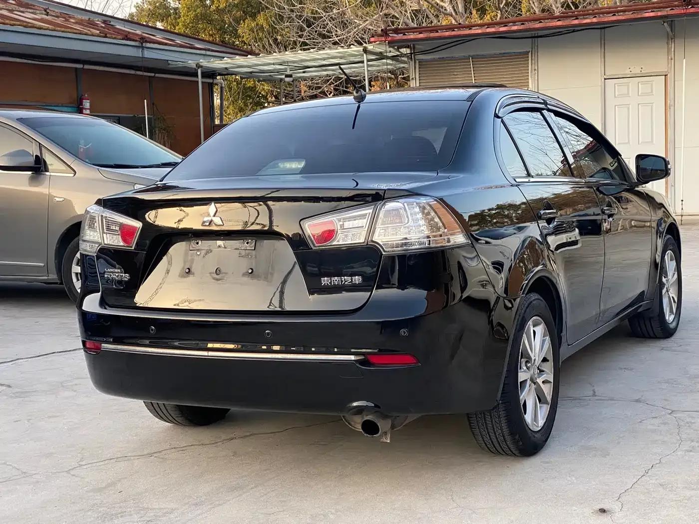 Fengdis 2013 1.8L Automatic Deluxe Model (National IV Emission Standard) — миниатюра 13