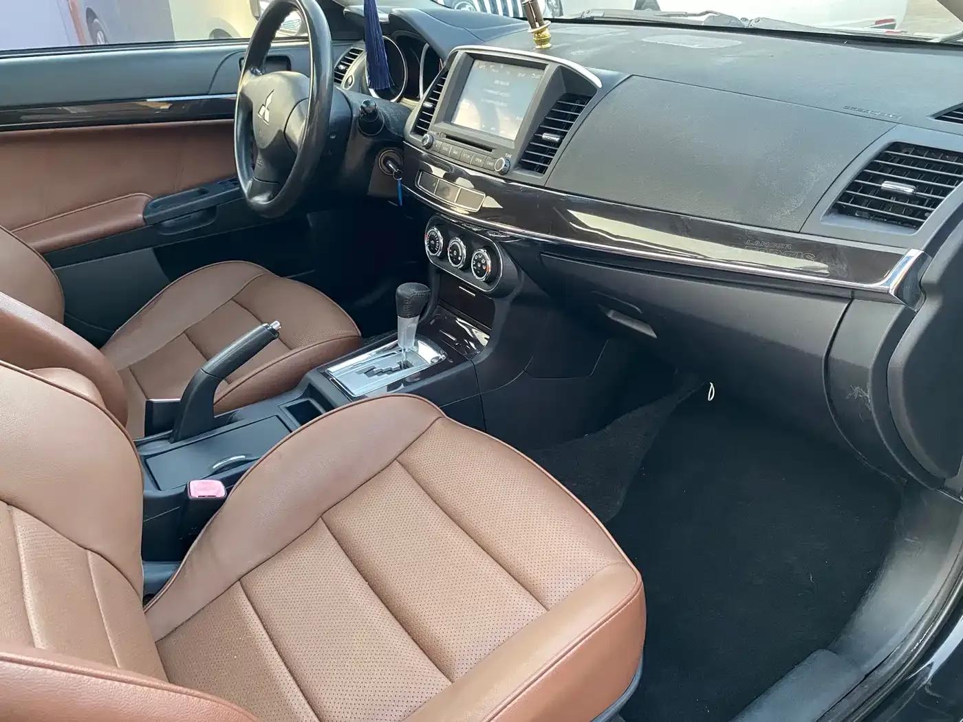 Fengdis 2013 1.8L Automatic Deluxe Model (National IV Emission Standard) — миниатюра 9