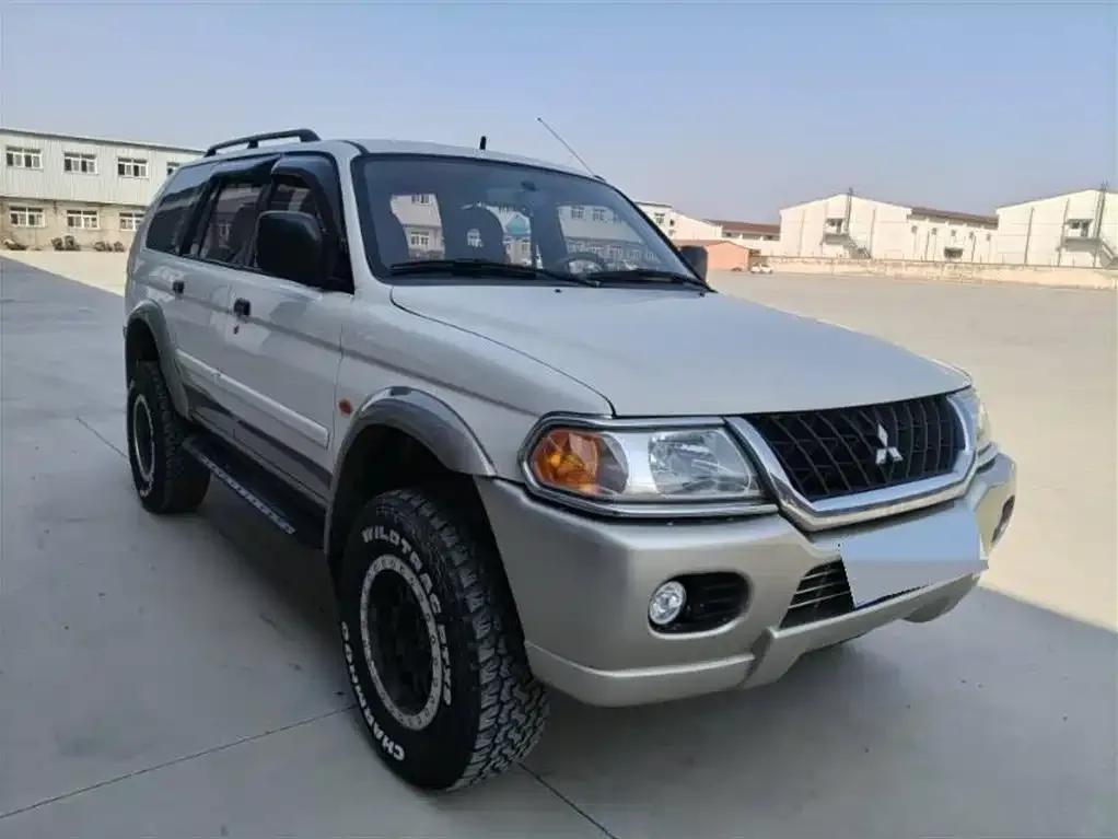 2004 Pajero Sport 3.0L Manual 4WD GLS — миниатюра 9