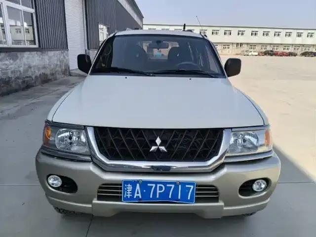2004 Pajero Sport 3.0L Manual 4WD GLS