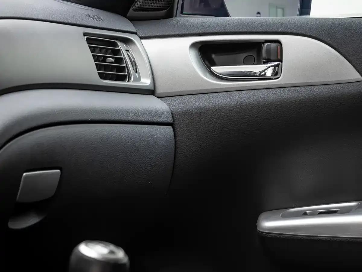 Impreza 2009 2.5T WRX STi — миниатюра 11