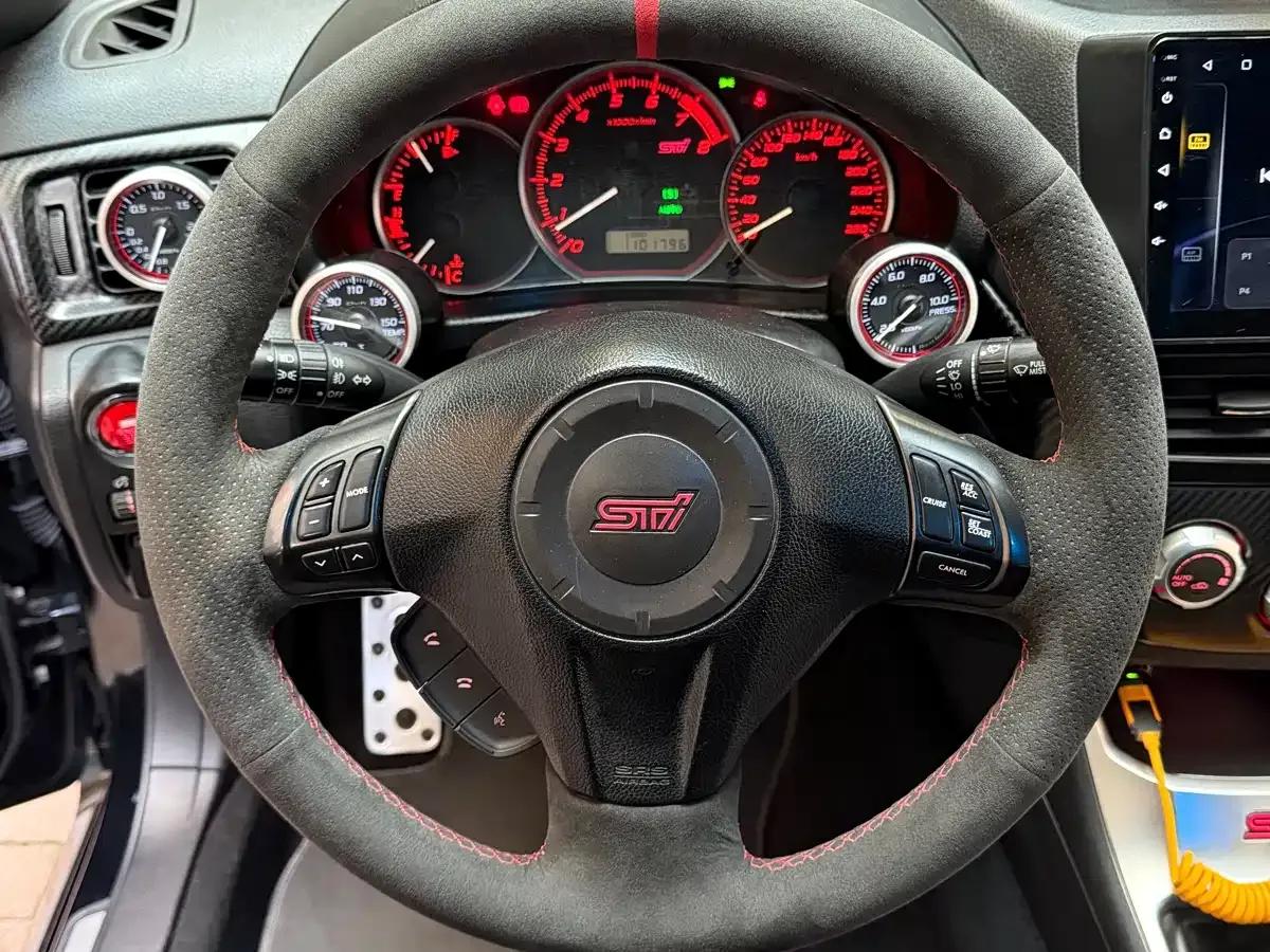 Impreza 2011 2.5T WRX STi Sedan — миниатюра 16