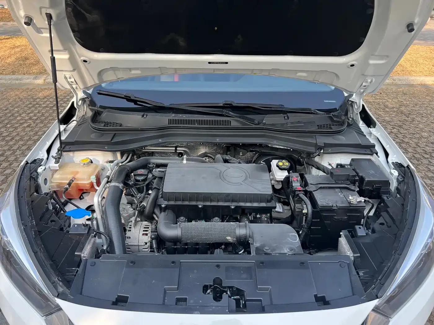 Sihao A5 2021 1.5T CVT Premium Intelligent Connected Edition — миниатюра 14