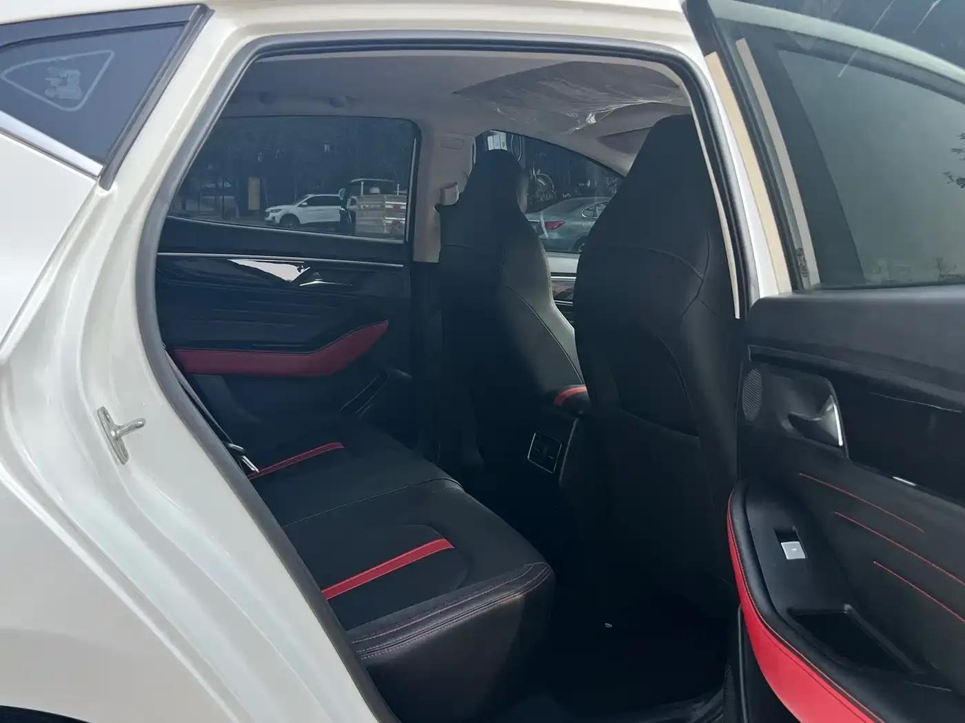 Sihao A5 2021 1.5T CVT Premium Intelligent Connected Edition — миниатюра 16