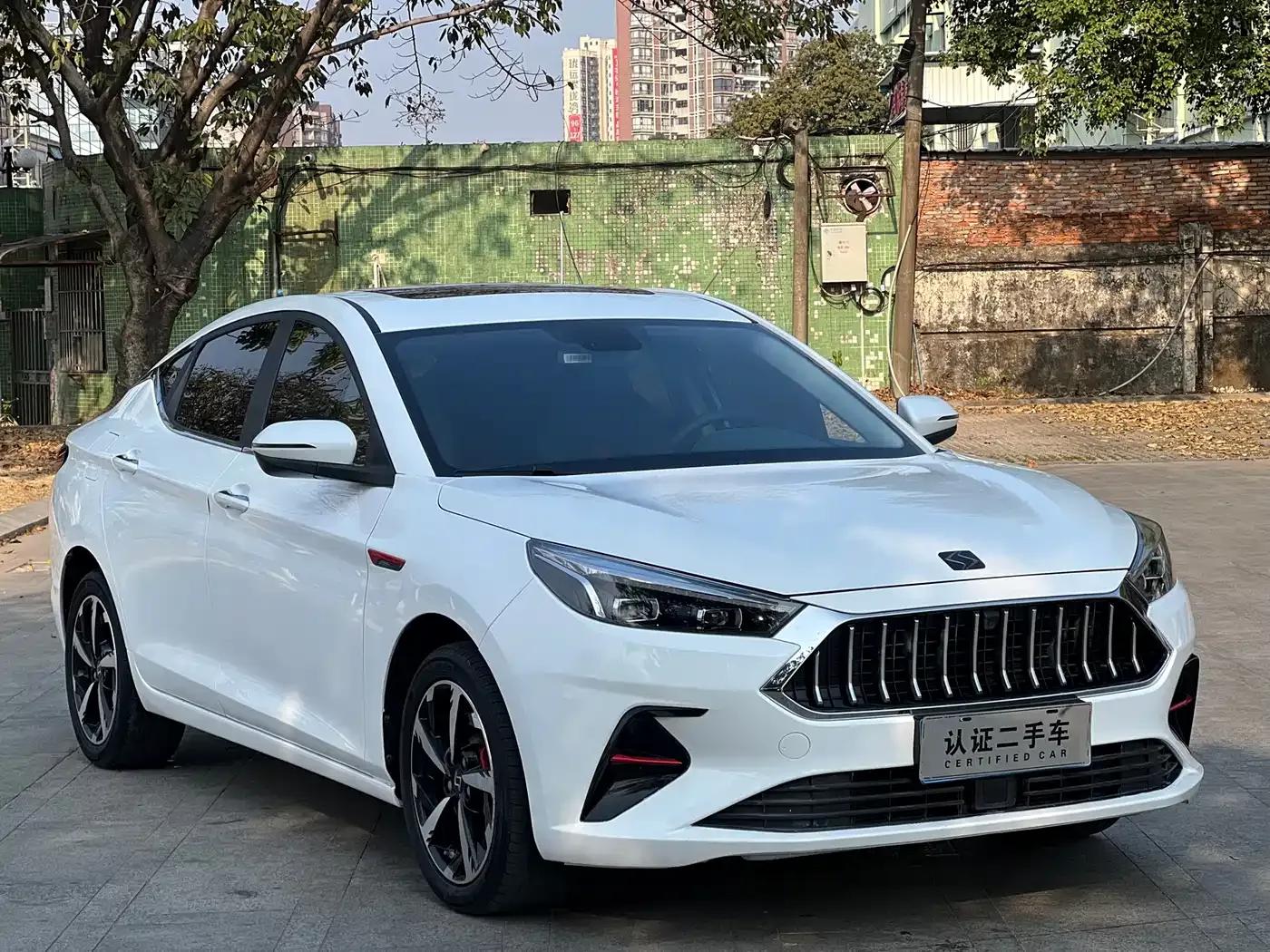Sihao A5 2021 1.5T CVT Premium Intelligent Connected Edition — миниатюра 3