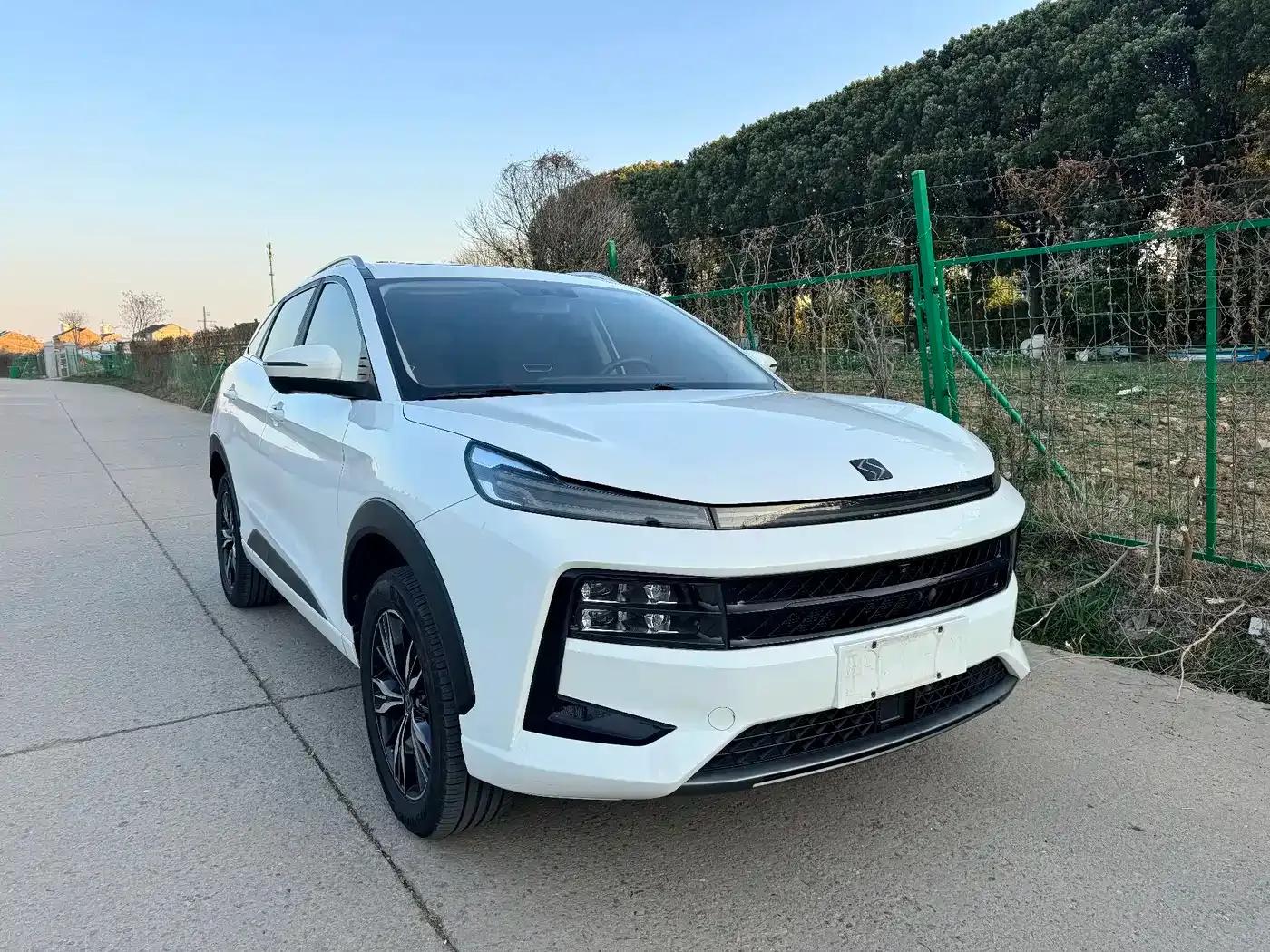 Sihao QX 2021 300T DCT Chasing Light Edition — миниатюра 3