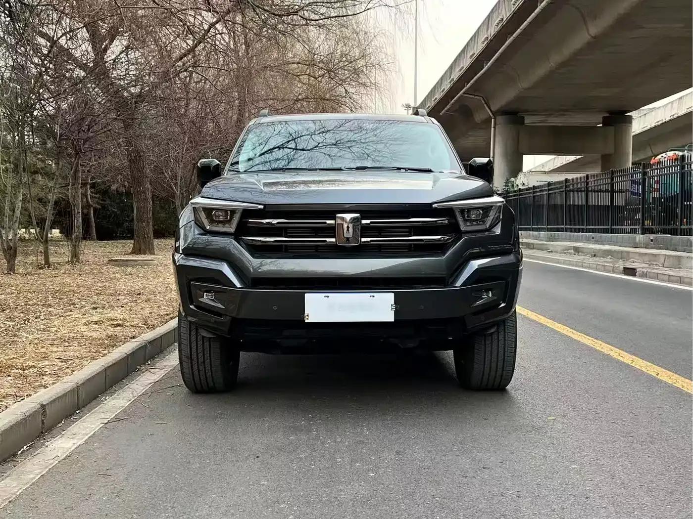 Tank 400 2025 2.0T Explorer Edition — миниатюра 2