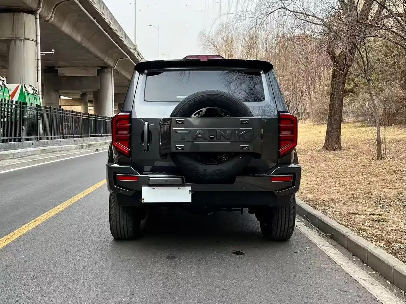 Tank 400 2025 2.0T Explorer Edition — миниатюра 4