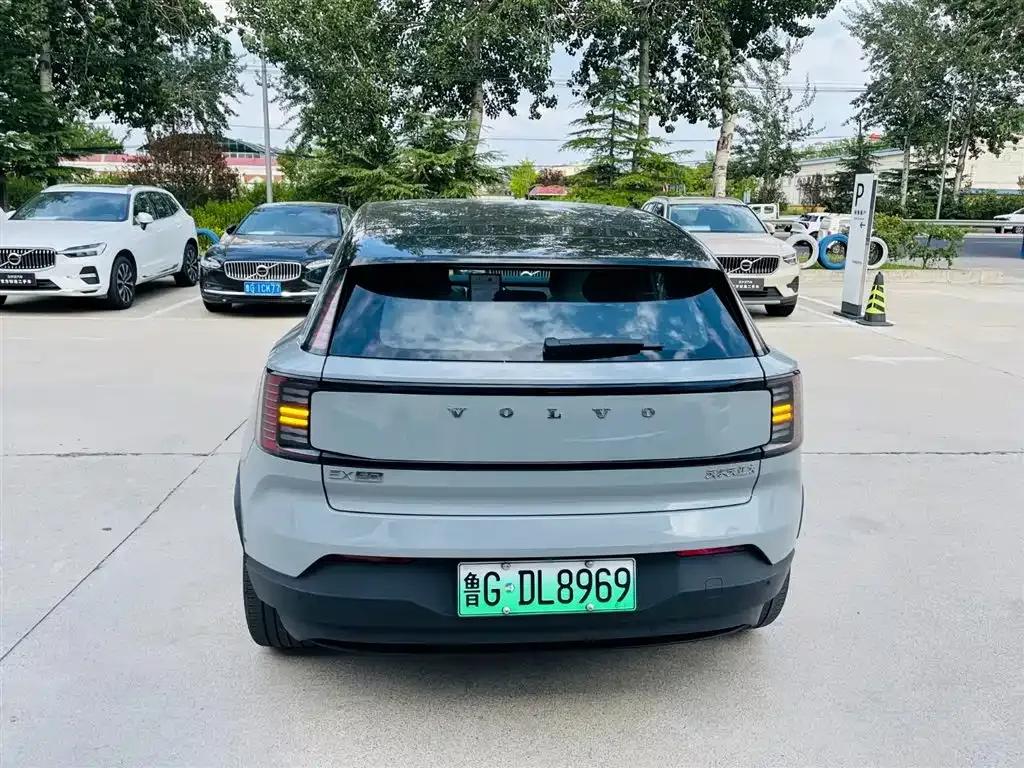 Volvo EX30 2025 Rear-Wheel Drive Long Range Ultra — миниатюра 5