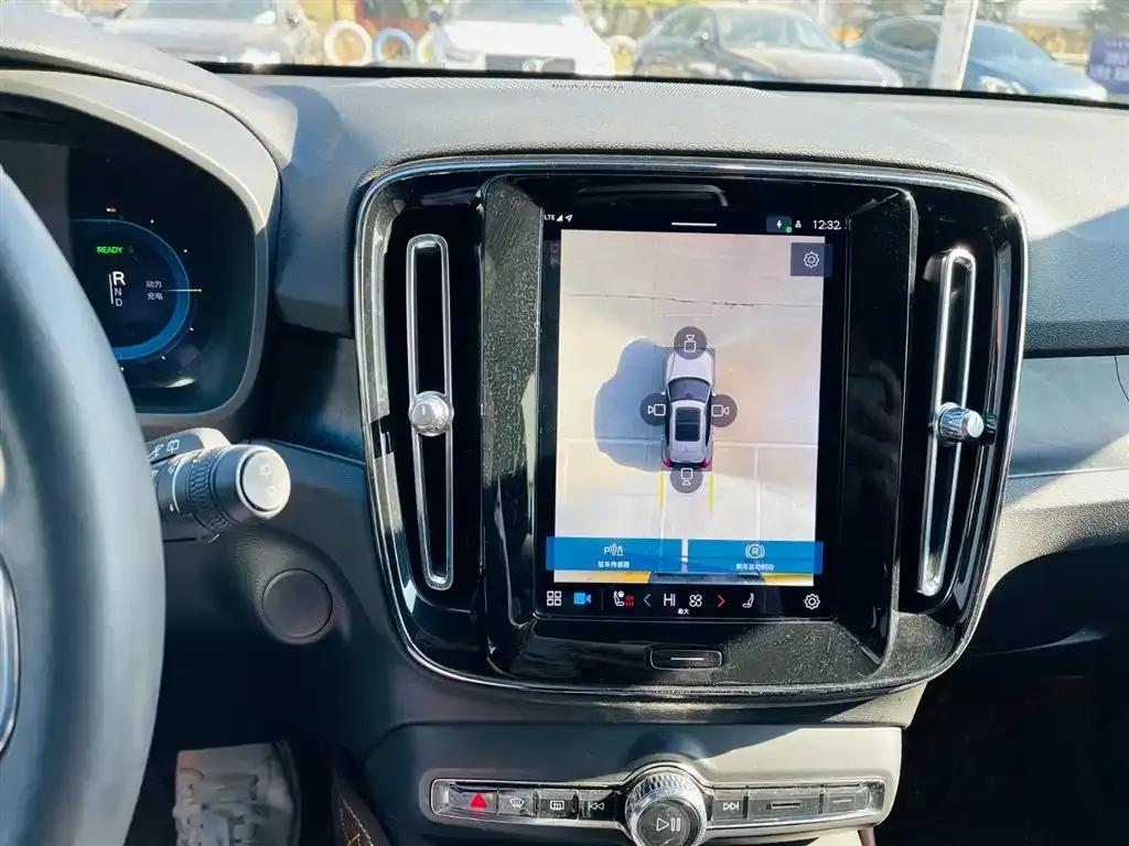 Volvo XC40 PHEV 2023 Long Range PRO — миниатюра 14