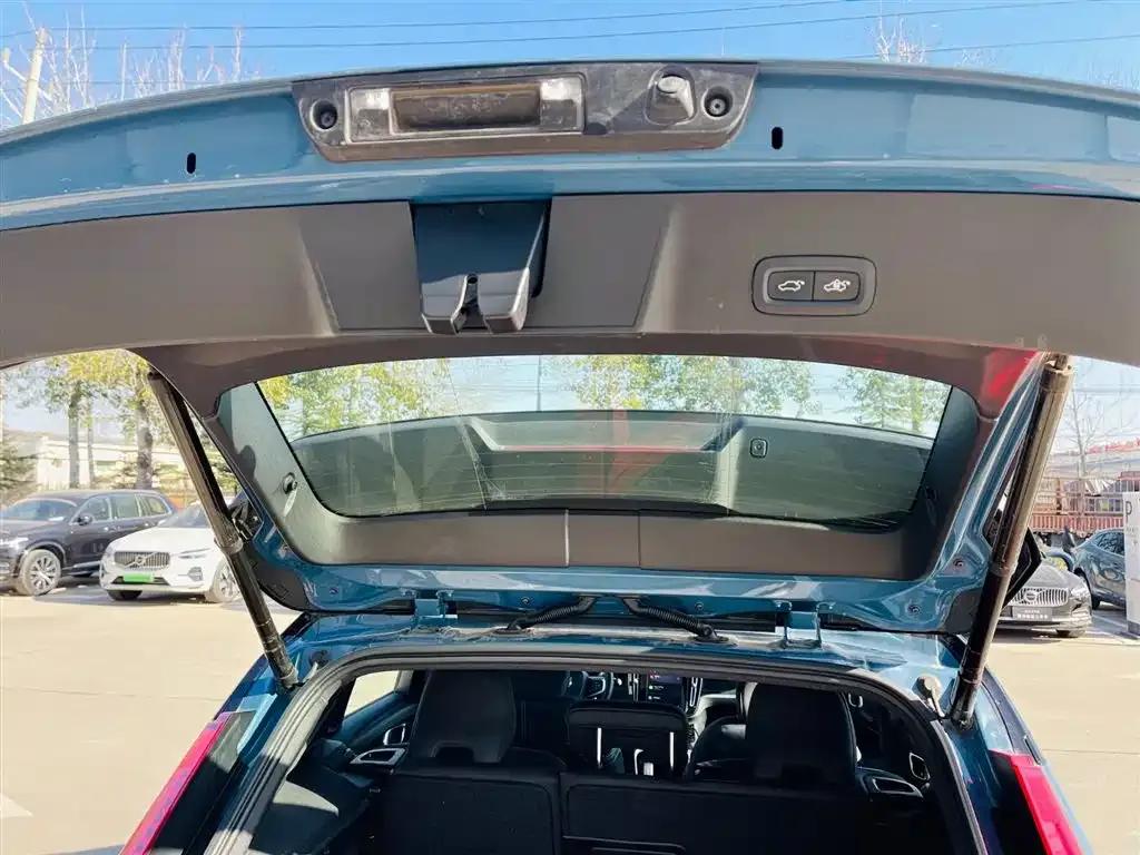 Volvo XC40 PHEV 2023 Long Range PRO — миниатюра 22