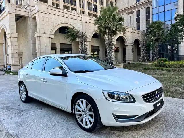 2015 Volvo S60 Plug-in Hybrid, S60L E-Drive Hybrid T6 Smart Edition