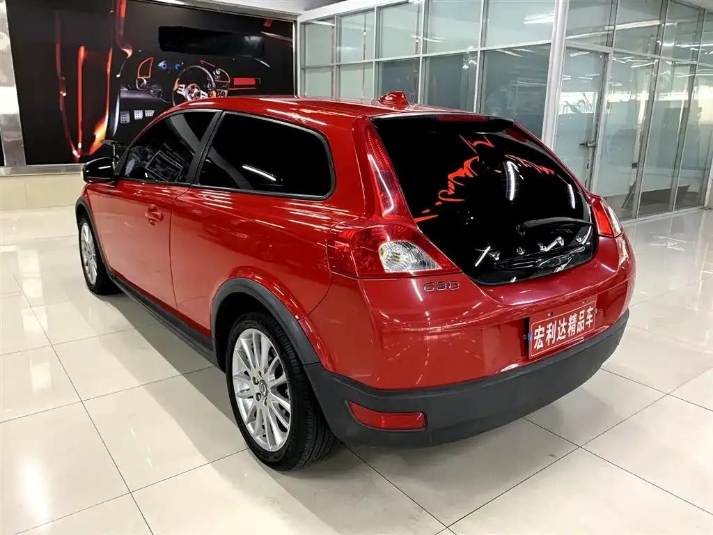 Volvo C30 2010 2.0 Smart Edition — миниатюра 16