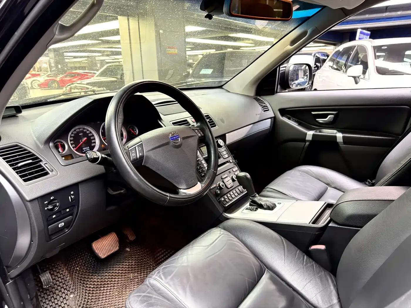 2014 XC Classic T5 Luxury Edition — миниатюра 8
