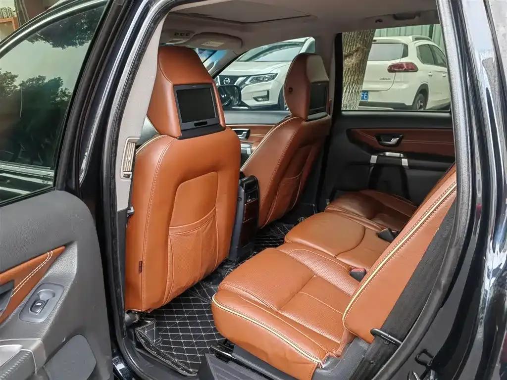 2014 XC Classic T5 Executive Edition — миниатюра 12