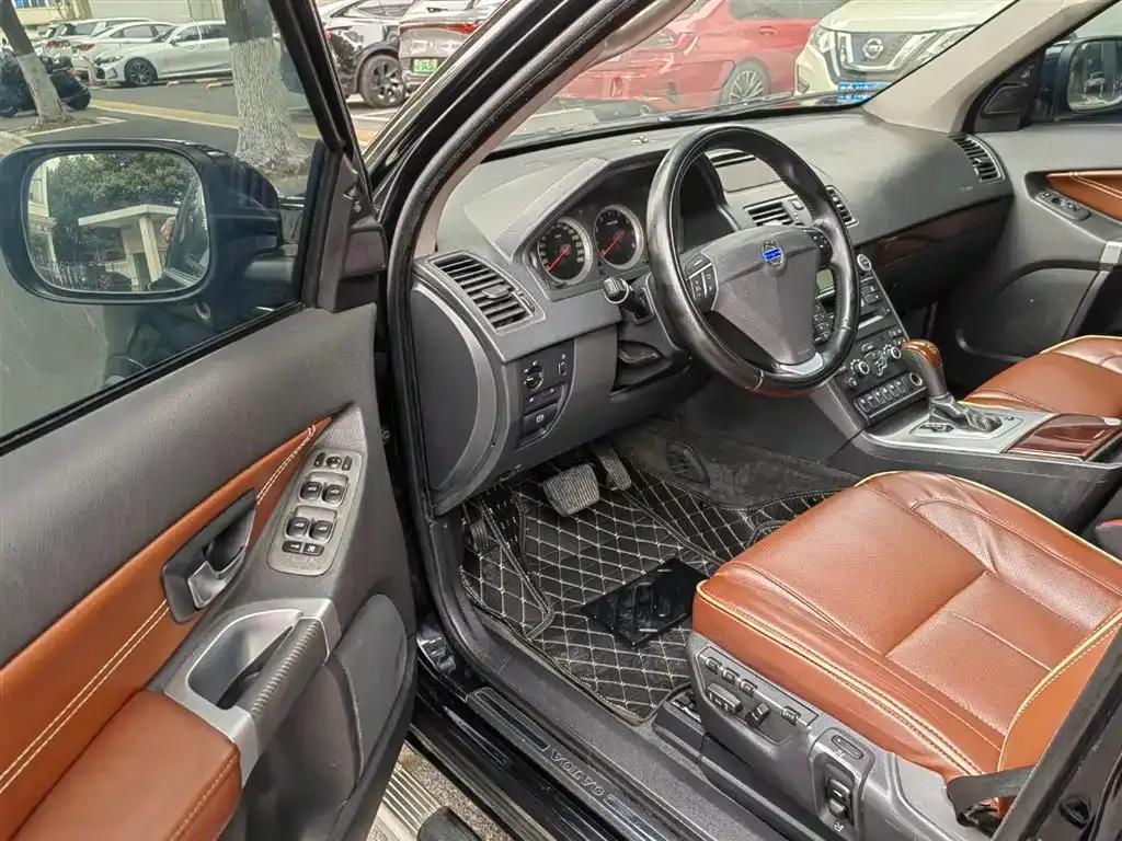 2014 XC Classic T5 Executive Edition — миниатюра 3