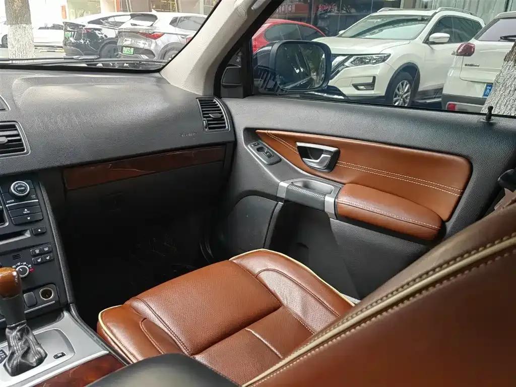 2014 XC Classic T5 Executive Edition — миниатюра 5