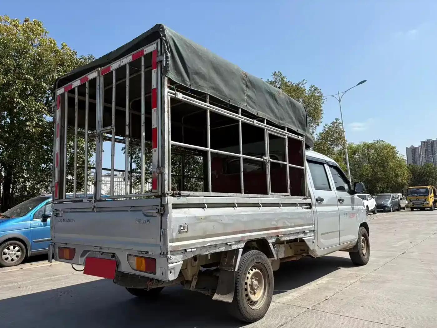 Wuling Rongguang New Card 2019 Model 1.8L Double Cab National VI Emission Standard LJ479Q6 — миниатюра 9