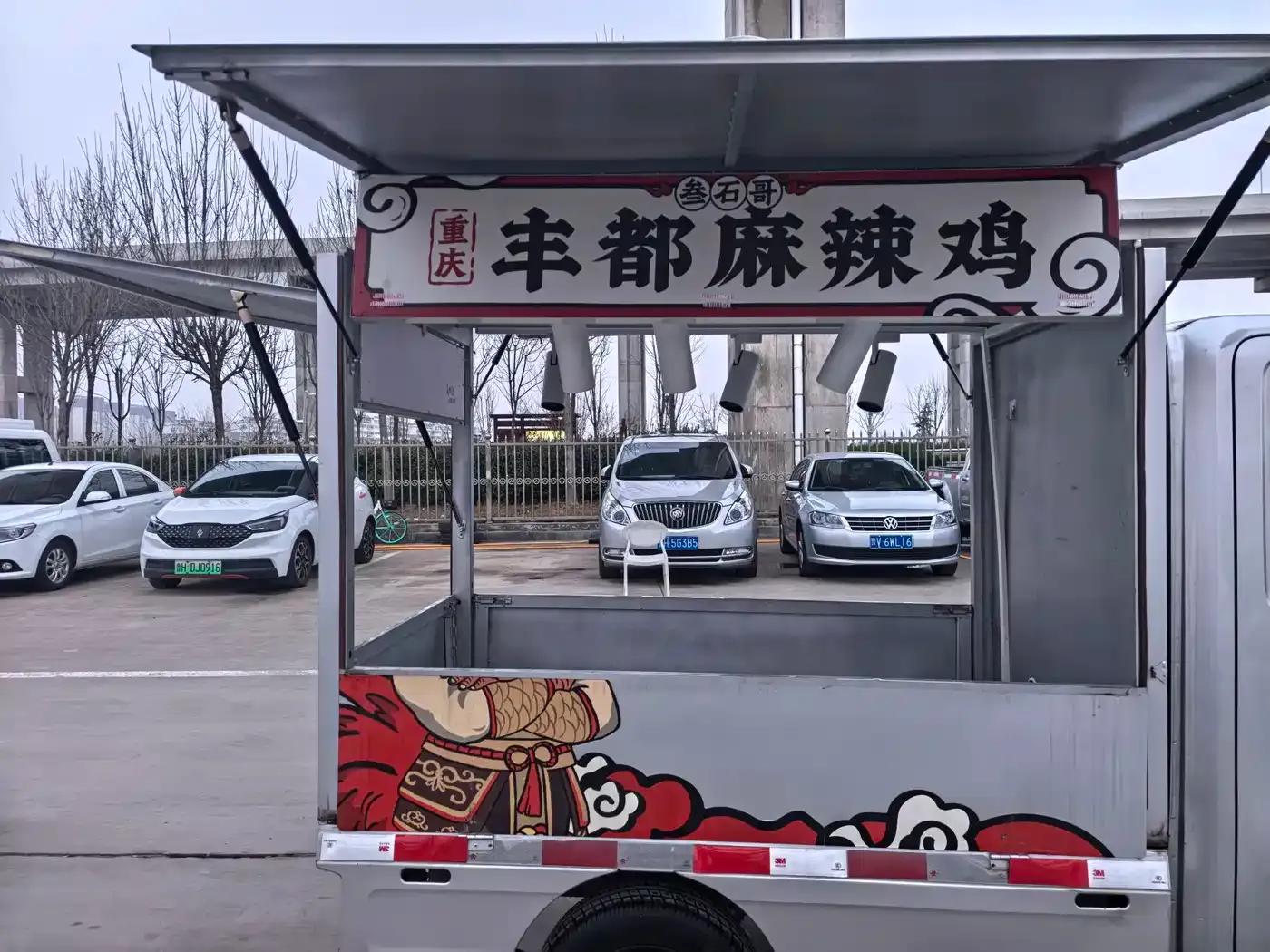 Wuling E10 2023 Practical Model — миниатюра 11