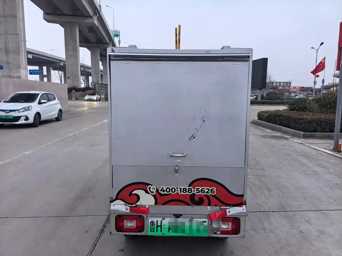 Wuling E10 2023 Practical Model — миниатюра 5