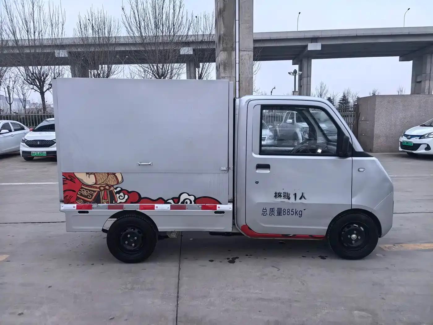 Wuling E10 2023 Practical Model — миниатюра 8
