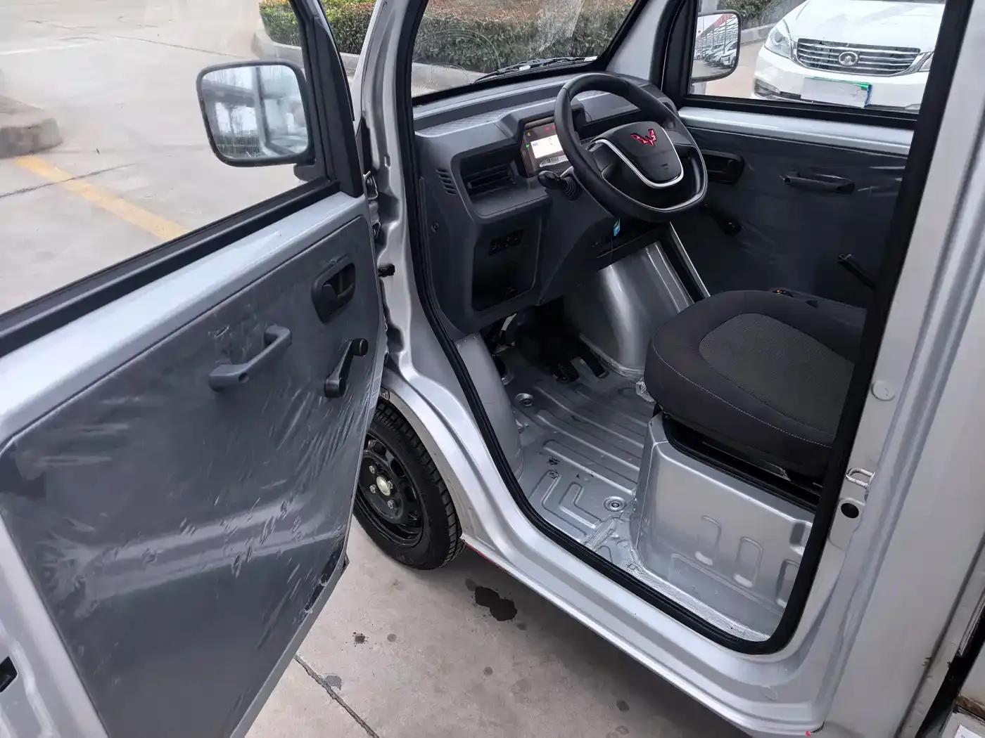 Wuling E10 2023 Practical Model — миниатюра 9