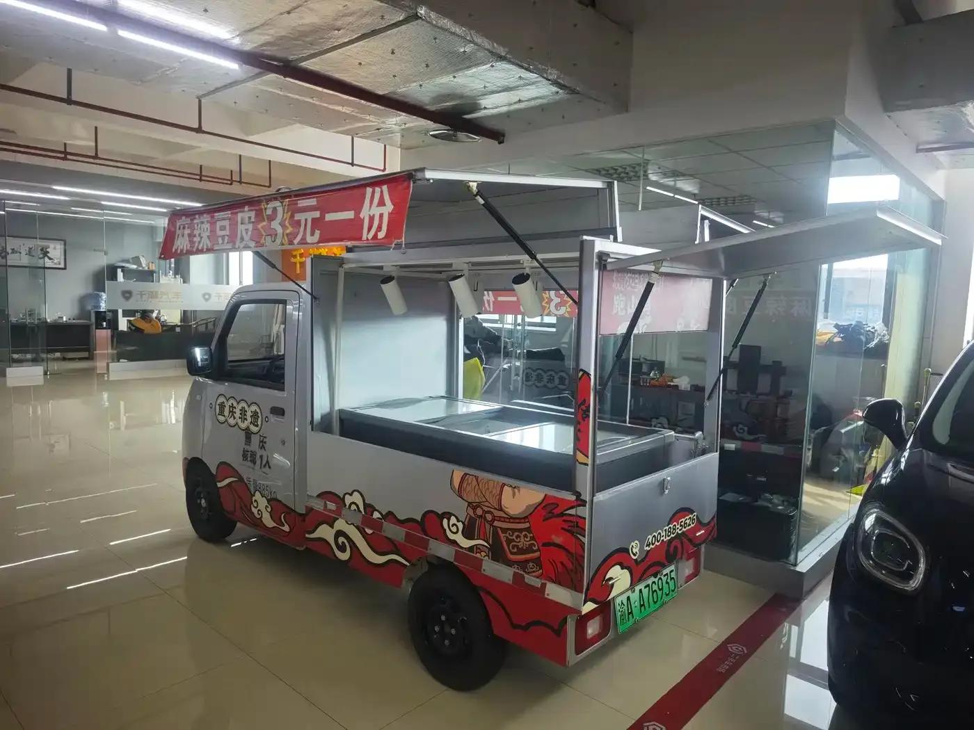 Wuling E10 2023 Comfort Model — миниатюра 3