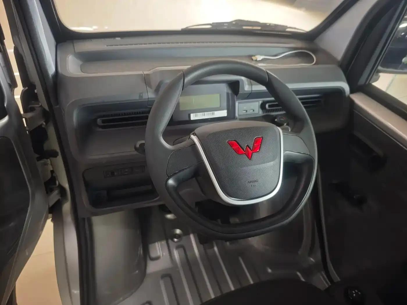 Wuling E10 2023 Comfort Model — миниатюра 7