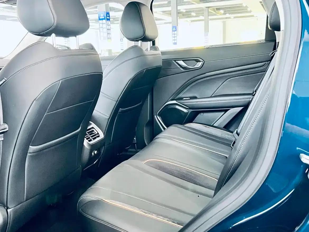 Weipai Latte DHT-PHEV 2022 1.5T AWD Super Large Cup — миниатюра 4