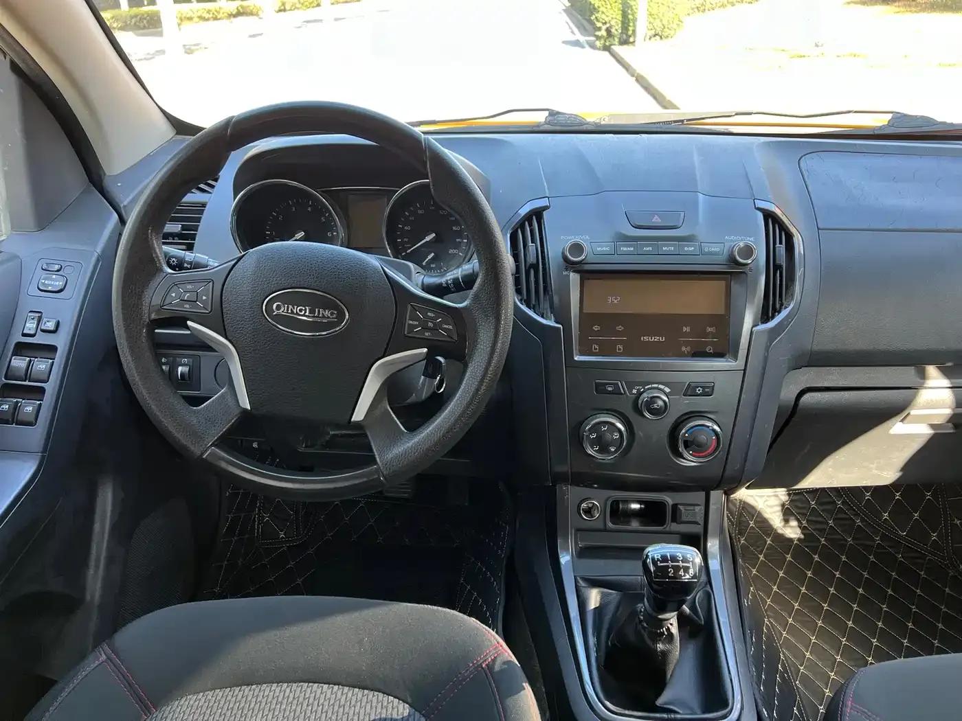 TAGA 2021 1.8T Gasoline Manual 2WD Super Luxury Long Wheelbase CE18 — миниатюра 12