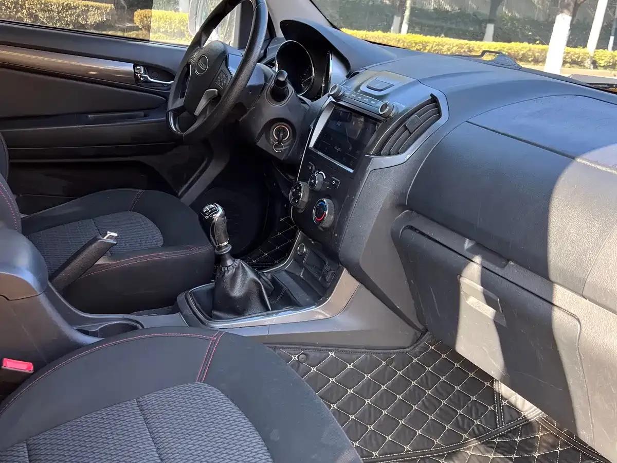 TAGA 2021 1.8T Gasoline Manual 2WD Super Luxury Long Wheelbase CE18 — миниатюра 10