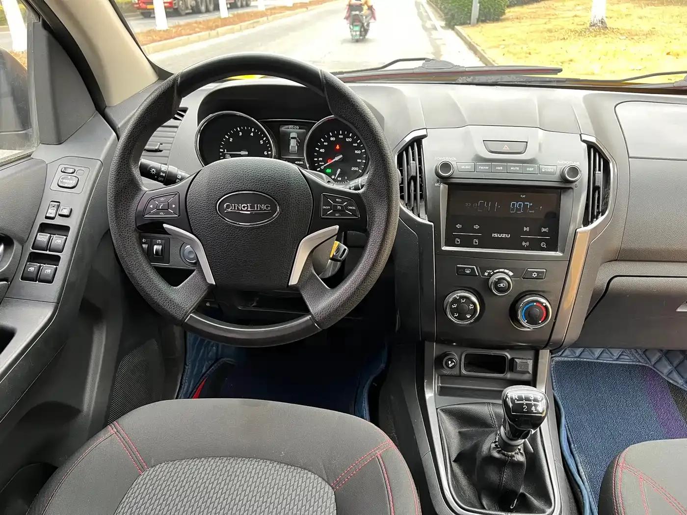 TAGA 2021 1.8T Gasoline Manual 4WD Luxury Long Wheelbase CE18 — миниатюра 8