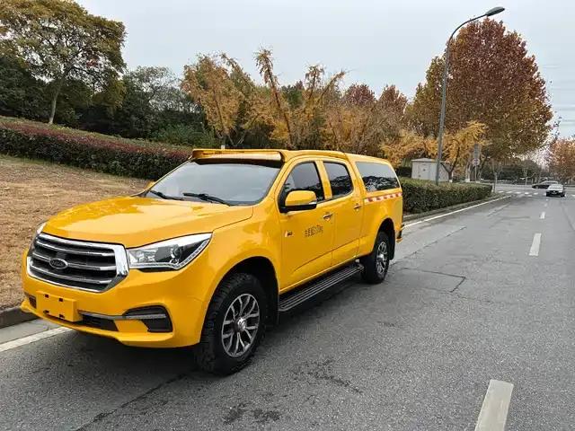 TAGA 2021 1.8T Gasoline Manual 4WD Luxury Long Wheelbase CE18