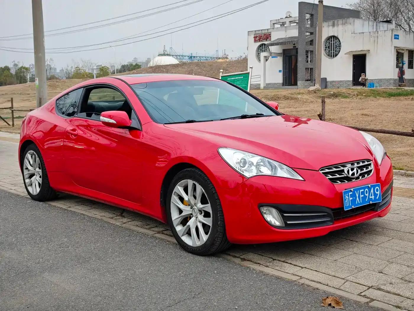 Genesis Coupe 2009 2.0T Automatic Luxury Edition — миниатюра 3