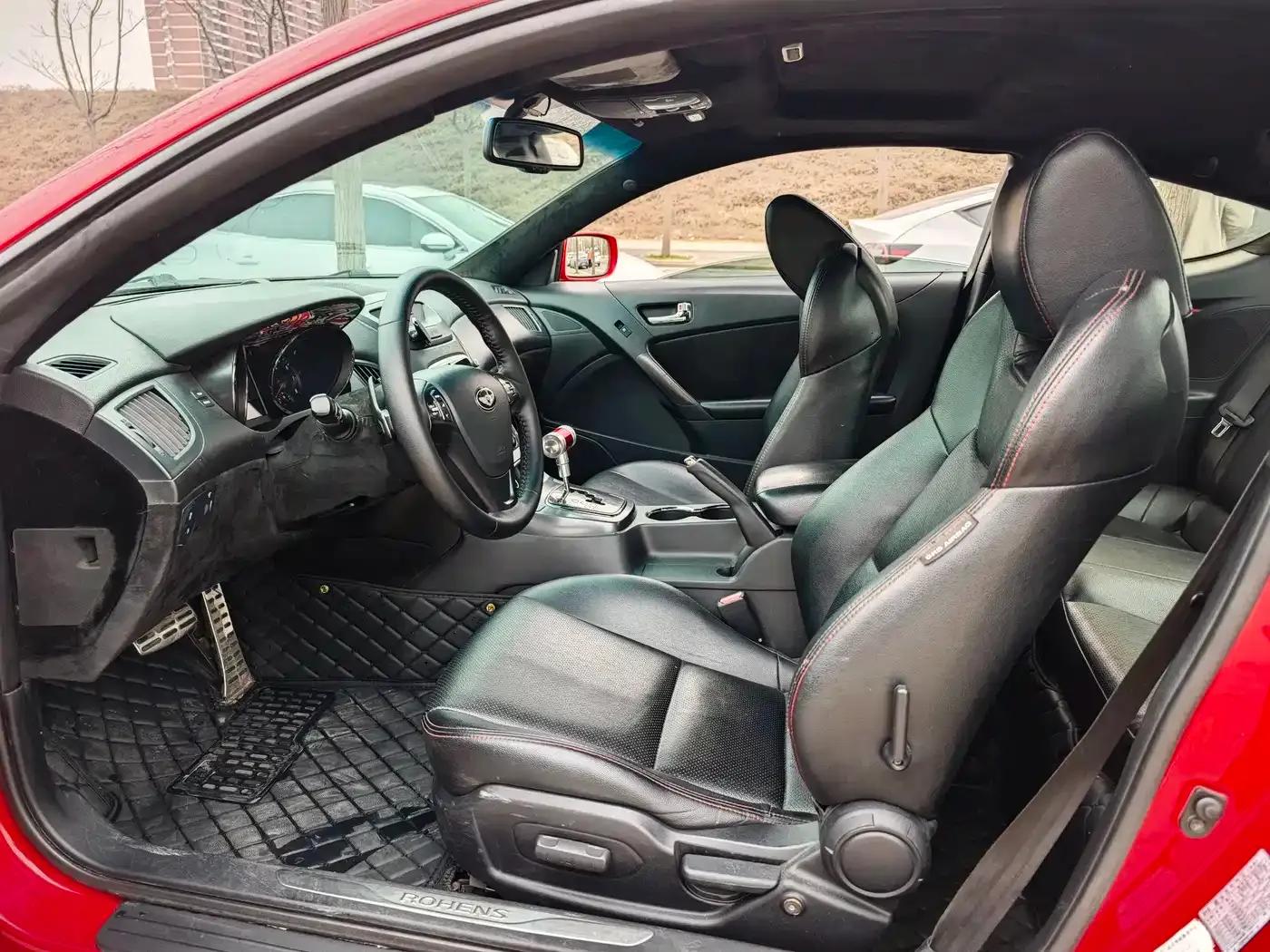 Genesis Coupe 2009 2.0T Automatic Luxury Edition — миниатюра 4