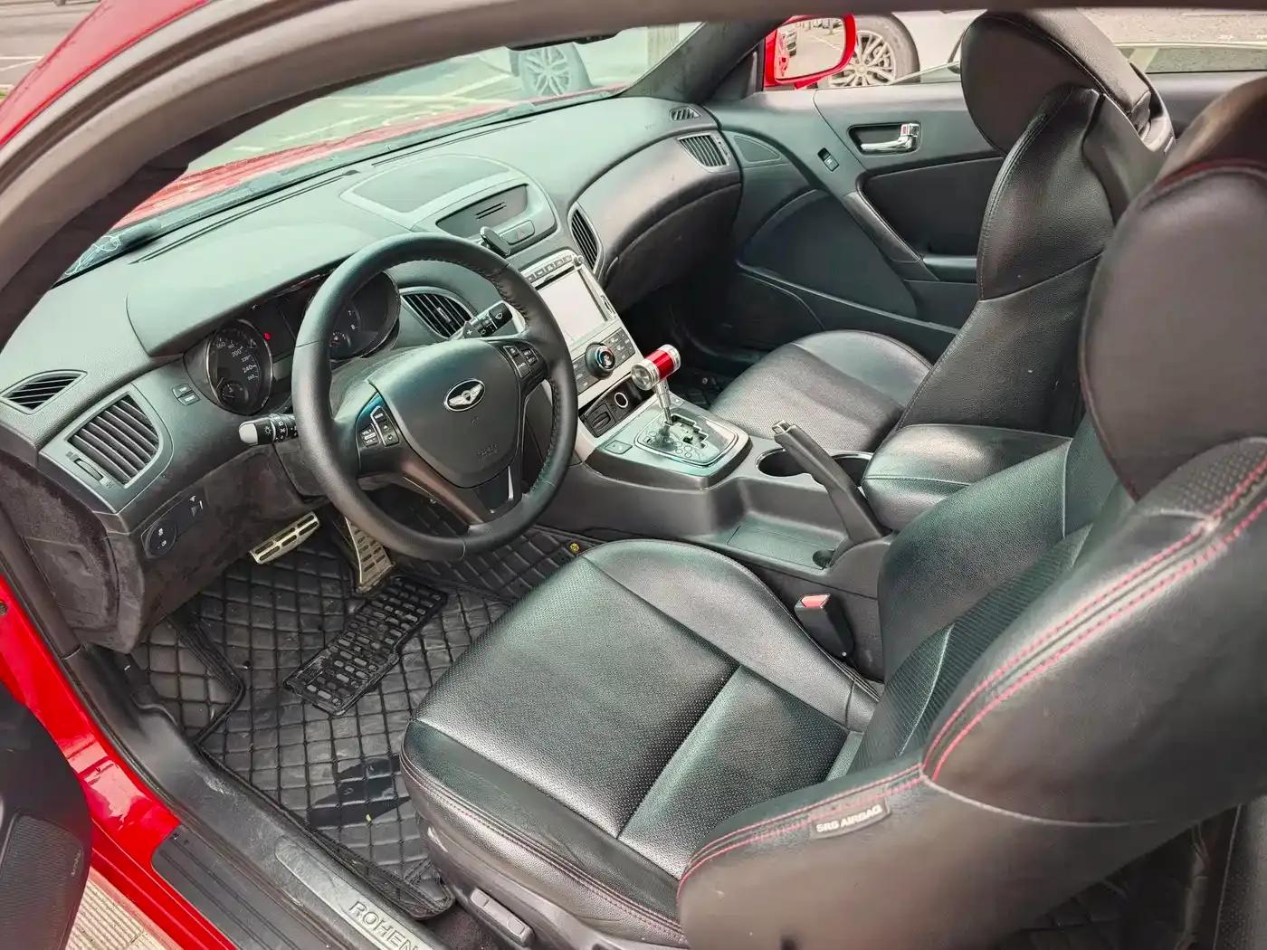 Genesis Coupe 2009 2.0T Automatic Luxury Edition — миниатюра 6