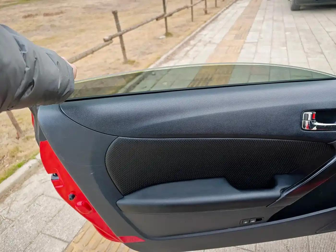 Genesis Coupe 2009 2.0T Automatic Luxury Edition — миниатюра 7