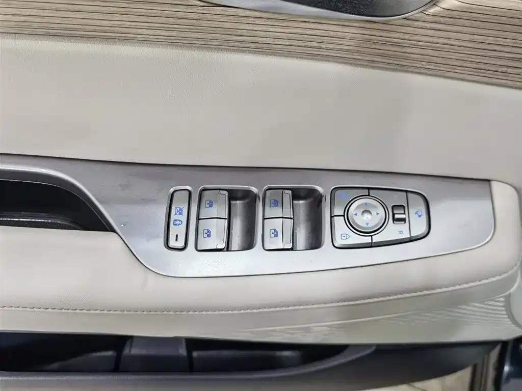 Palisade 2021 3.5L Automatic AWD GLS — миниатюра 9