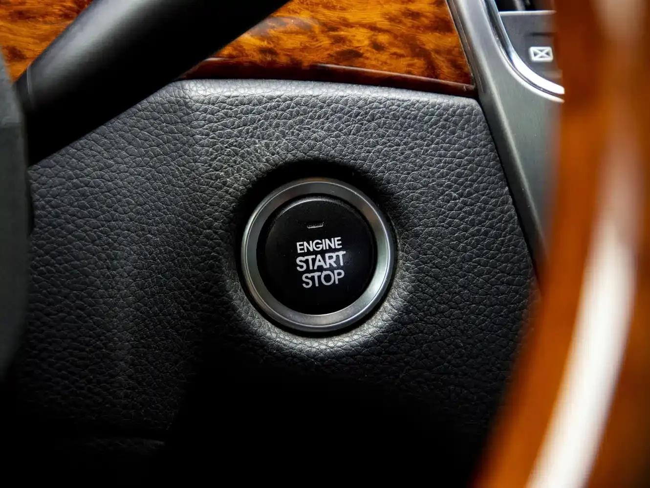 Equus 2012 3.8 GDi Premium Edition — миниатюра 23