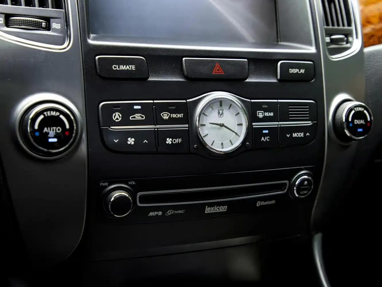 Equus 2012 3.8 GDi Premium Edition — миниатюра 25