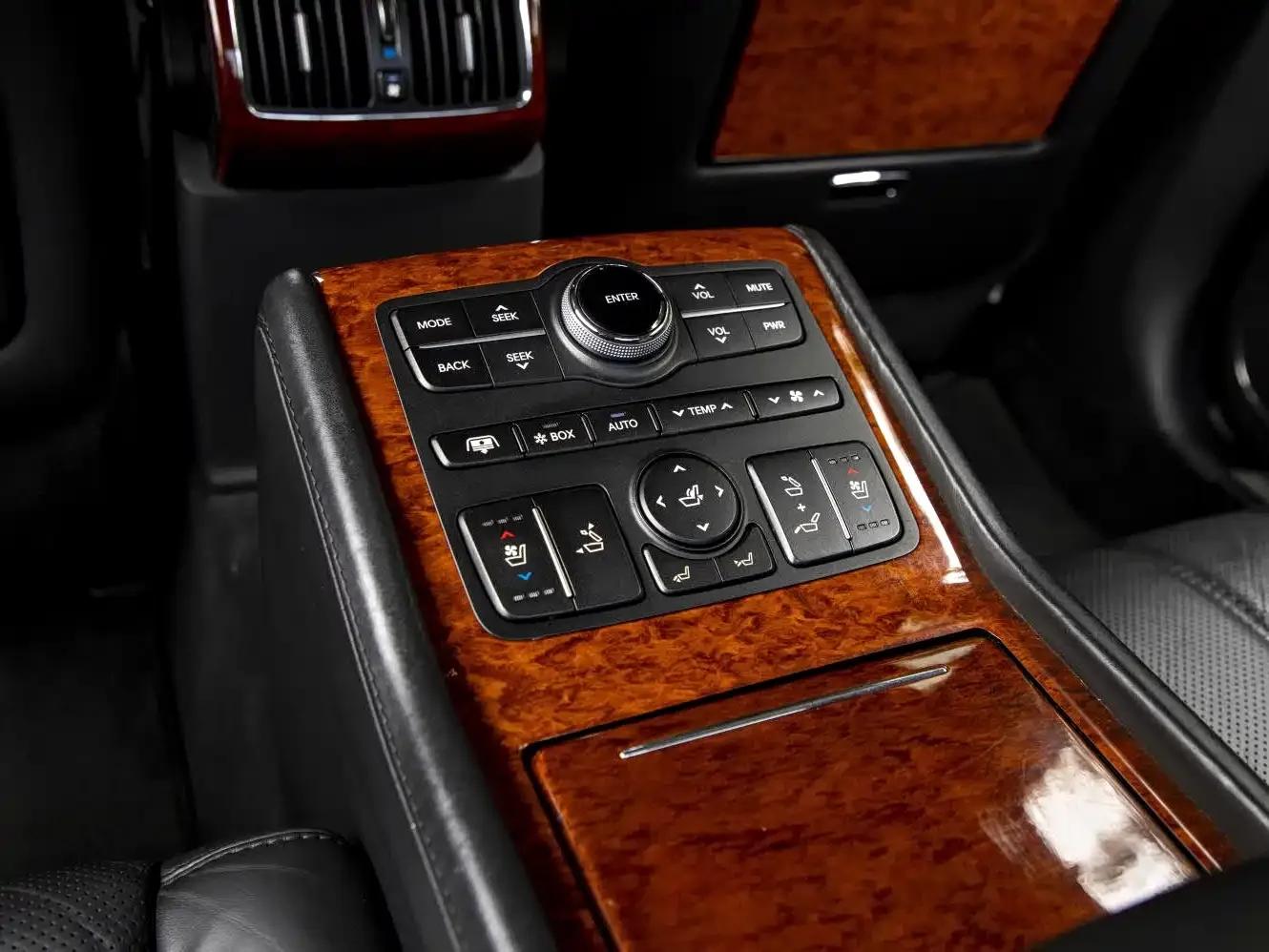 Equus 2012 3.8 GDi Premium Edition — миниатюра 31