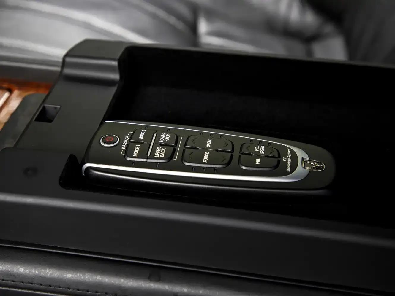 Equus 2012 3.8 GDi Premium Edition — миниатюра 33