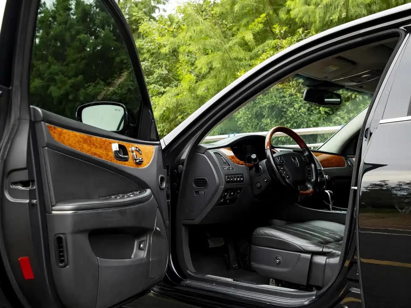 Equus 2012 3.8 GDi Premium Edition — миниатюра 10