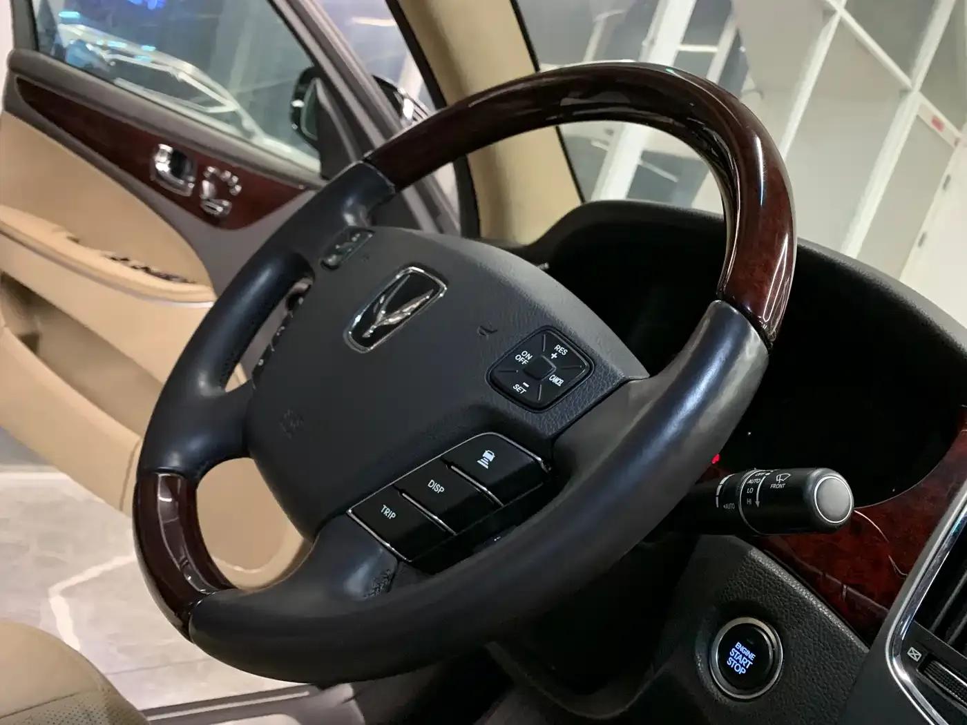 Equus 2009 3.8 Luxury Edition — миниатюра 11