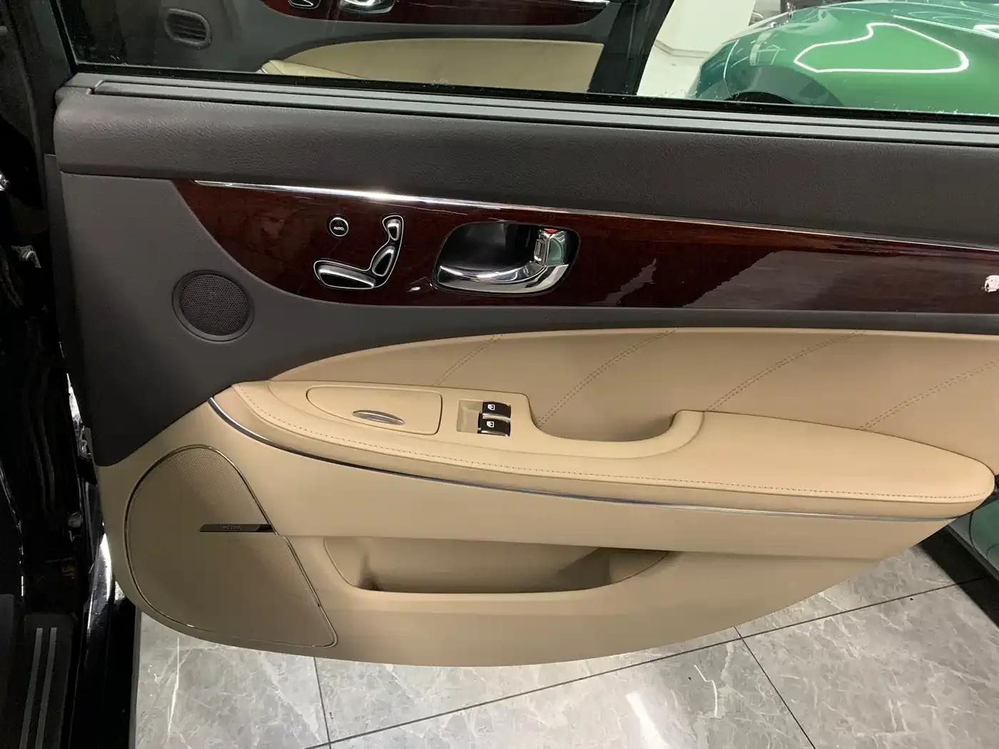 Equus 2009 3.8 Luxury Edition — миниатюра 14