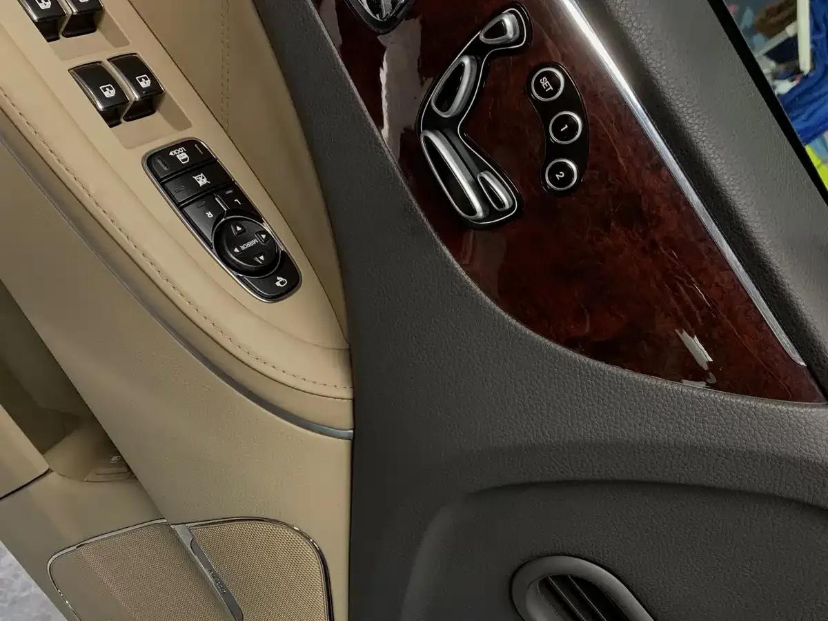 Equus 2009 3.8 Luxury Edition — миниатюра 4