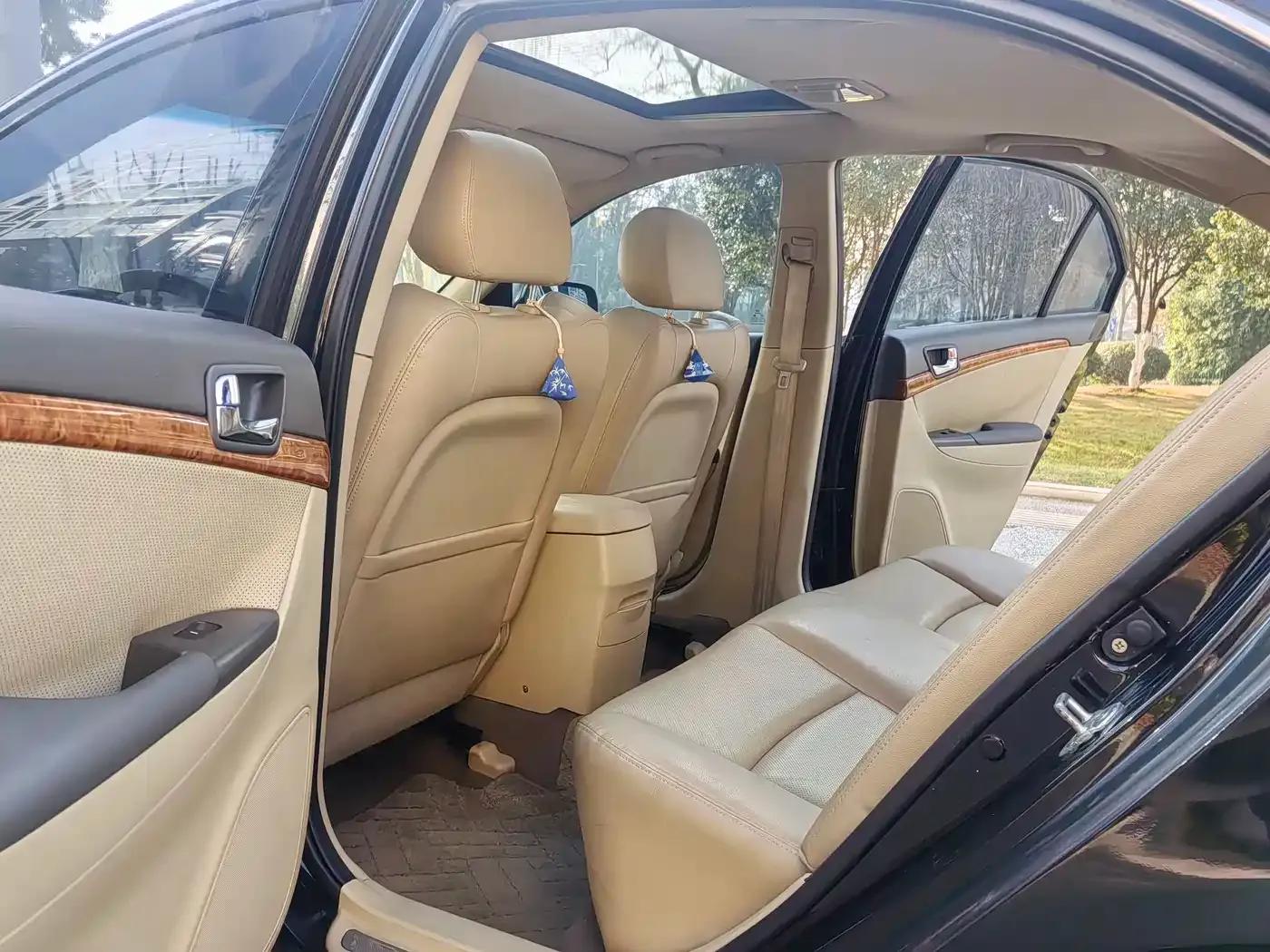 Lingxiang 2009 2.0L MT GLS — миниатюра 10